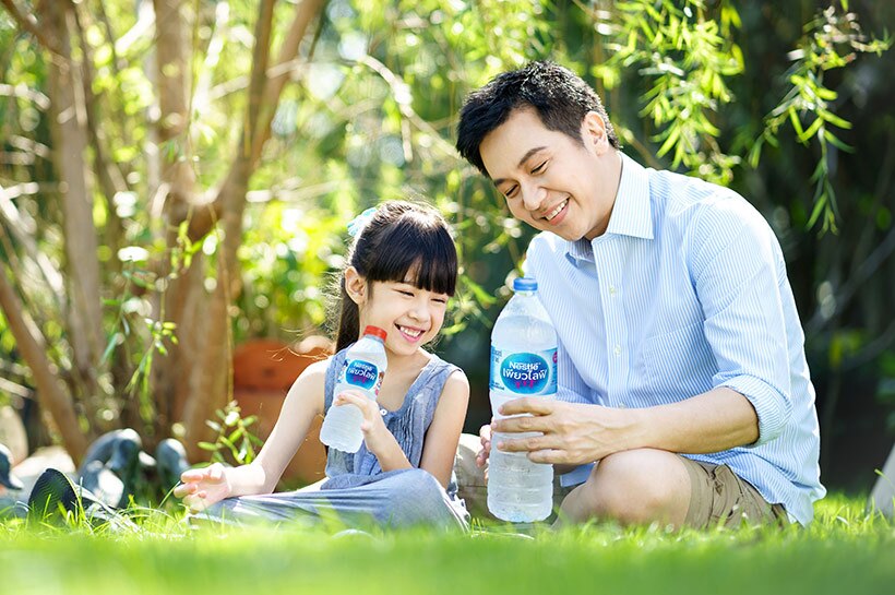 kid girl and dad